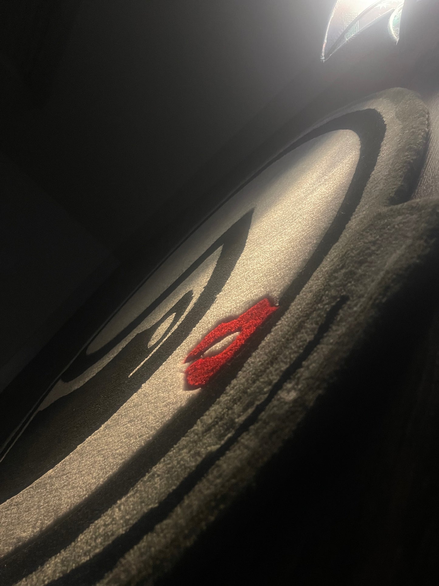 Chappi Motos™ Jet Helmet Rug – “Kiss the Sky” Edition